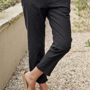Frank & Eileen Wicklow Italian cropped chino pants | Black | Size 4